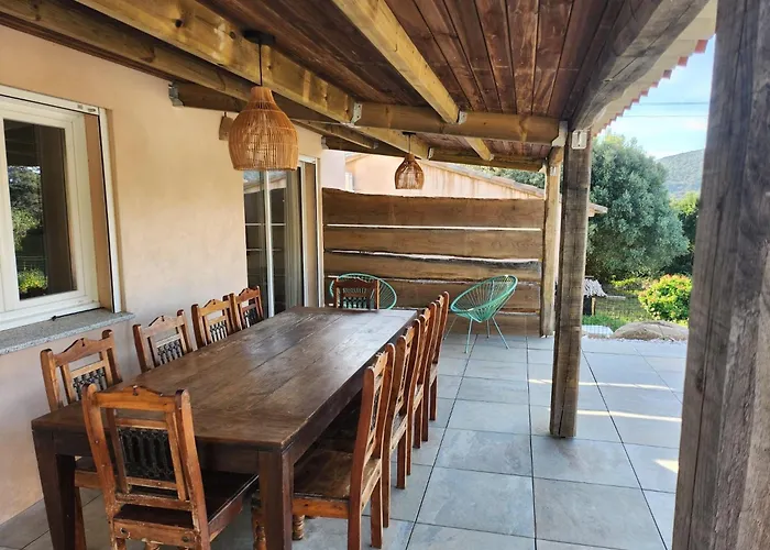 A L'ombra Di L'alivu 度假居